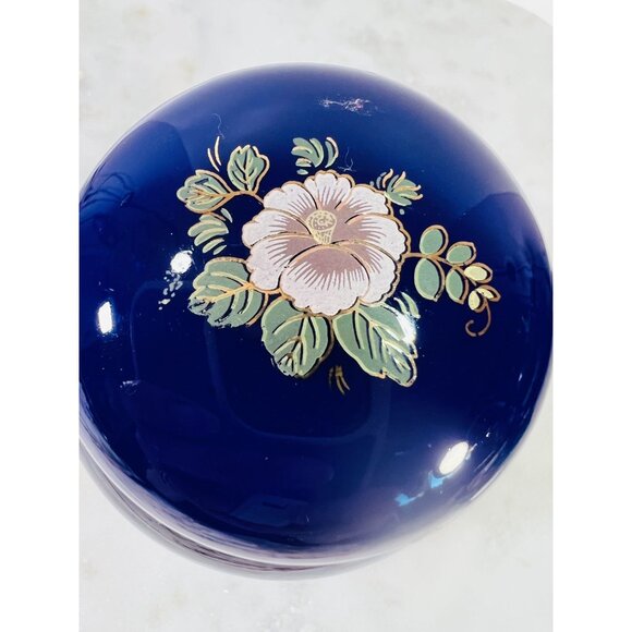 Vtg Japanese Cobalt Blue Porcelain Ginger Jar Vase Lid HandPainted Floral Design - Picture 4 of 8